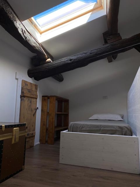 Appartamento Casaliva sul Garda Condo in Lake Garda
