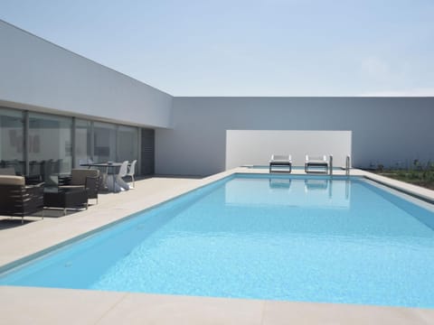 Modern Villa in bidos Lisbon with garden and pool Villa in Amoreira