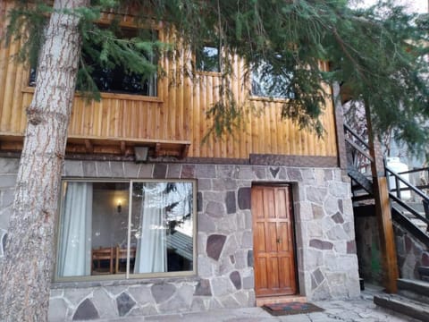 Hostal Boutique CUMBRES Bed and Breakfast in San Jose de Maipo