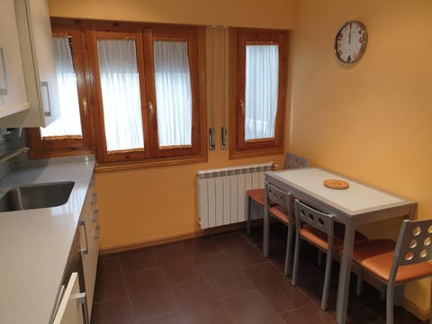 Quintanar Jaca Apartment in Jaca