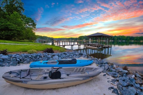 Activities, Lake view, Sunset