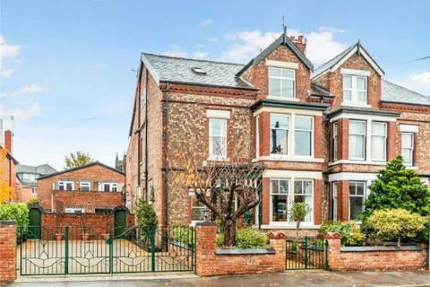 Property building, Landmark view