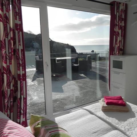 Bay View, Millendreth Looe Cornwall House in Looe