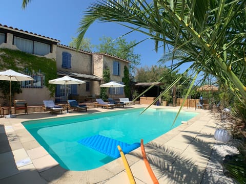 Property building, Pool view, Swimming pool