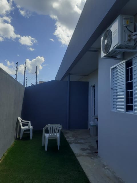 Casa Nova confortavel e aconchegante 1 House in Chapada dos Guimarães