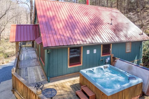 Alarka's Lure House in Fontana Lake