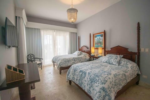 La Guappa - ocean front luxury villa in exclusive Punta Cana golf and beach resort Villa in Punta Cana