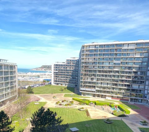 View (from property/room), Sea view, Inner courtyard view