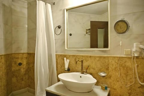 New Times Home & Hotels Near Metro Station Athens Center Apartment hotel in Athens