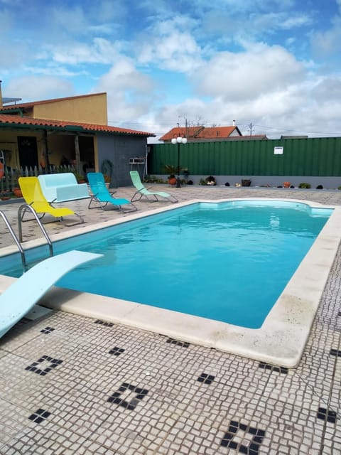 Day, Pool view, Swimming pool, sunbed