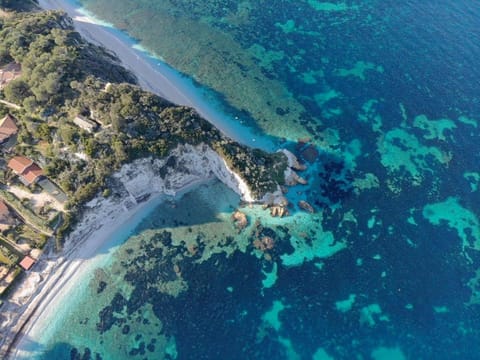 Nearby landmark, Day, Natural landscape, Bird's eye view, Beach