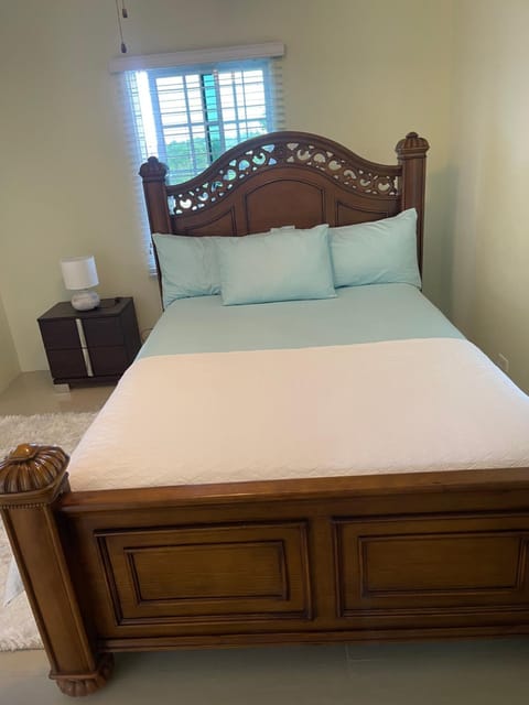 Three Palm Villa Bed and Breakfast in Montego Bay