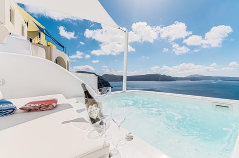 Hot Tub, Pool view