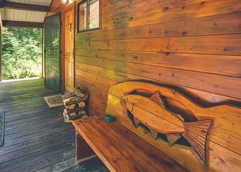 Moondance Cabin House in Mount Hood Village