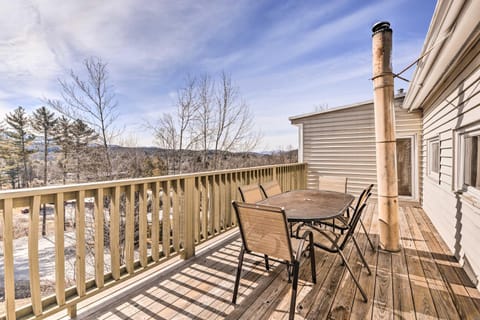 Mountain Condo with Views Near Hiking and Biking! Apartment in Stowe