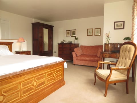 The Lawns B & B Bed and Breakfast in East Devon District