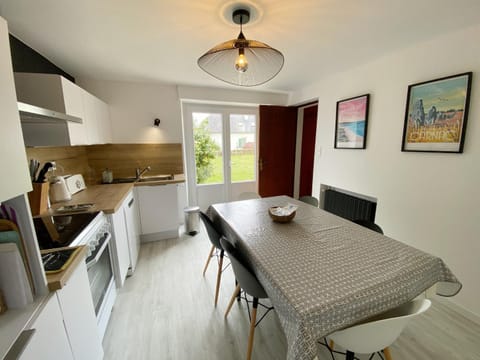 dishwasher, oven, kitchen