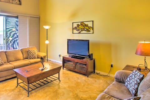 Gold Canyon Townhome with Golf Course View! Maison in Gold Canyon