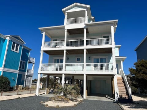 1030 Ocean home House in Holden Beach