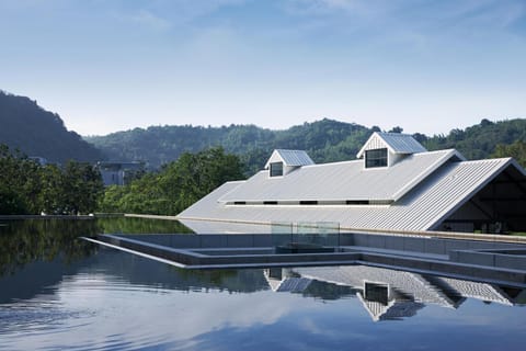 Property building, Natural landscape, Mountain view