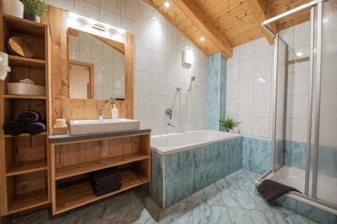 Shower, Bathroom, Bath