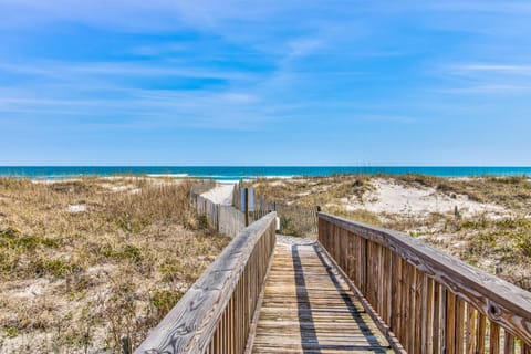 Sound to Sea Apartment in Wrightsville Beach