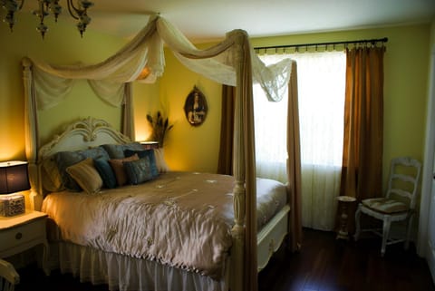 Gatekeeper's Retreat Bed and Breakfast in Niagara-on-the-Lake