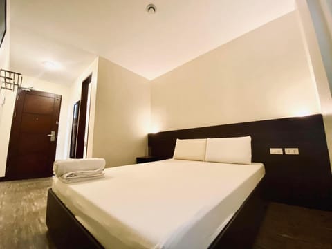 Traveler's Inn Bajada Hotel in Davao City