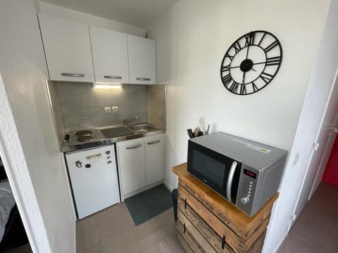 Adara YourHostHelper Apartment in Caen