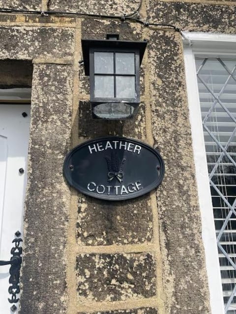 Heather Cottage - 2 Bedroom House West Yorkshire Haus in Keighley