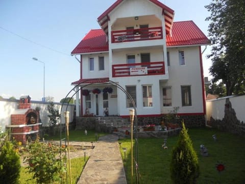 Facade/entrance, BBQ facilities