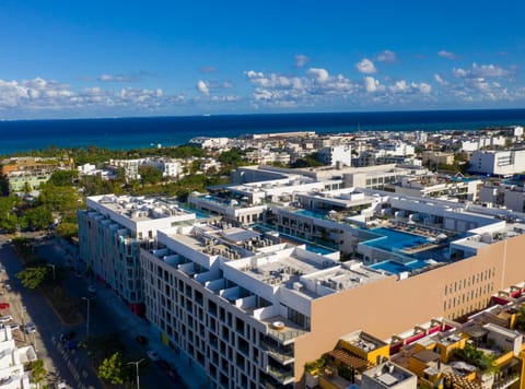 Property building, Bird's eye view, Balcony/Terrace, Sea view