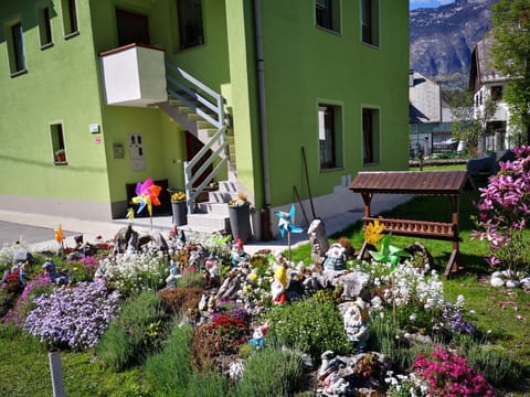 Property building, Patio, Neighbourhood