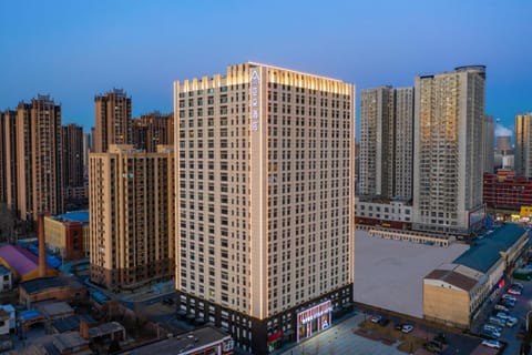 Atour Hotel Sanhe Yanjiao Development District Hotel in Tianjin