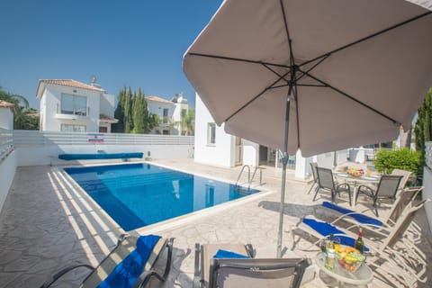 Seating area, Swimming pool