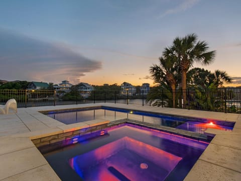 Water's Edge by Newman-Dailey House in Destin