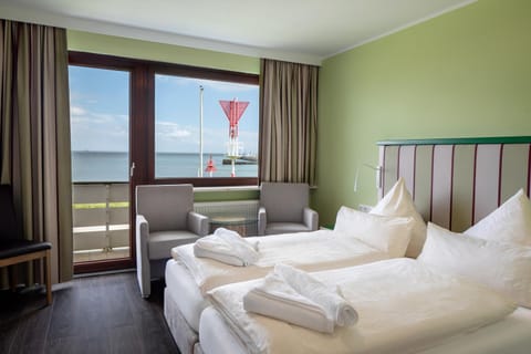 Bed, Photo of the whole room, Bedroom, Sea view