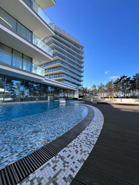 Property building, Pool view, Swimming pool