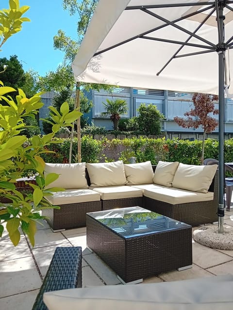 Patio, Balcony/Terrace, Garden view