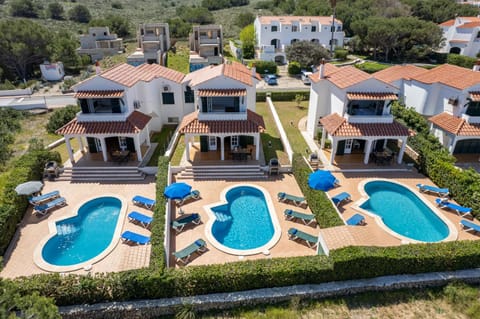 Villa Las Marinas - 2 Encantadora Villa con piscina a 5 min de la playa House in Arenal d'en Castell