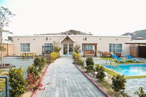 800 Mountain Resort Vacation House House in Ras al Khaimah