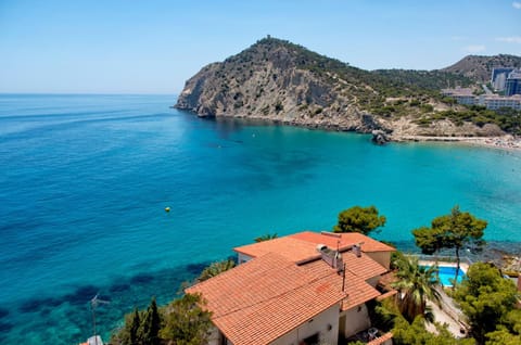 Property building, Sea view, Area and facilities
