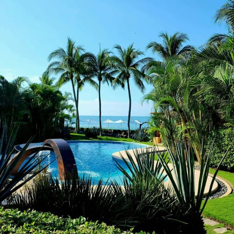 Day, Natural landscape, Sea view, Swimming pool