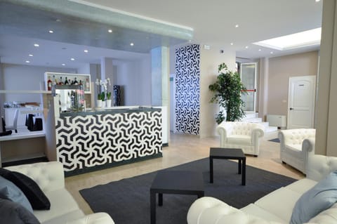 Lounge or bar