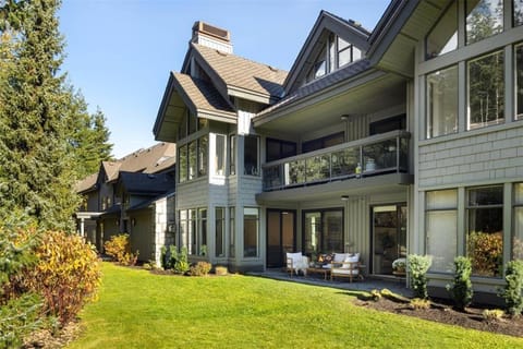 Property building, Garden view