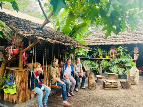 Natural landscape, Garden, Garden view, group of guests, Family