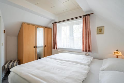 Ferienwohnung Sellin 35 Apartment in Heringsdorf