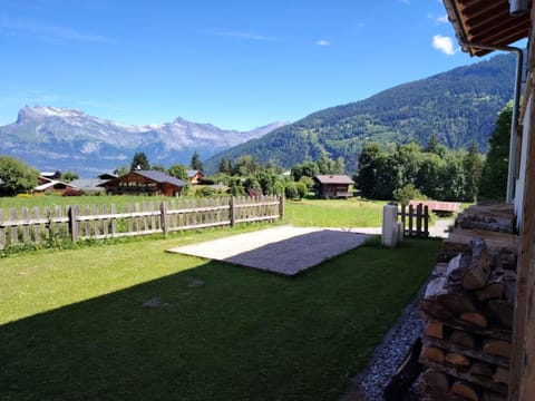 Nearby landmark, Natural landscape, Mountain view