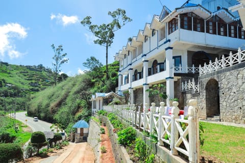 Property building, Mountain view