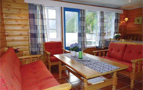 Nice Home In Dirdal With Kitchen House in Rogaland